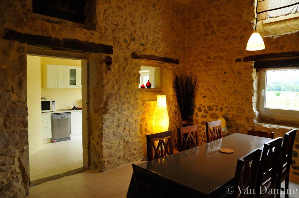 Gites Du Domaine Des Dames Vallon-Pont-d'Arc Luaran gambar