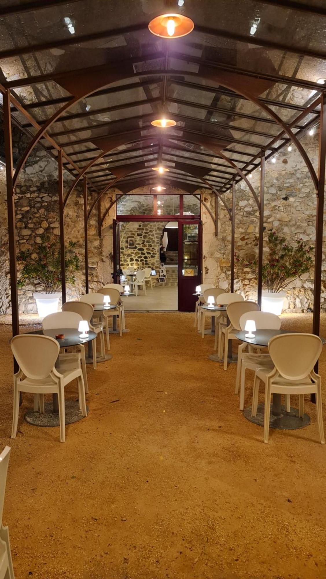 Gites Du Domaine Des Dames Vallon-Pont-d'Arc Luaran gambar