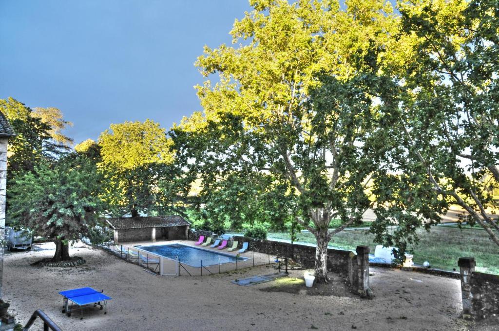 Gites Du Domaine Des Dames Vallon-Pont-d'Arc Bilik gambar